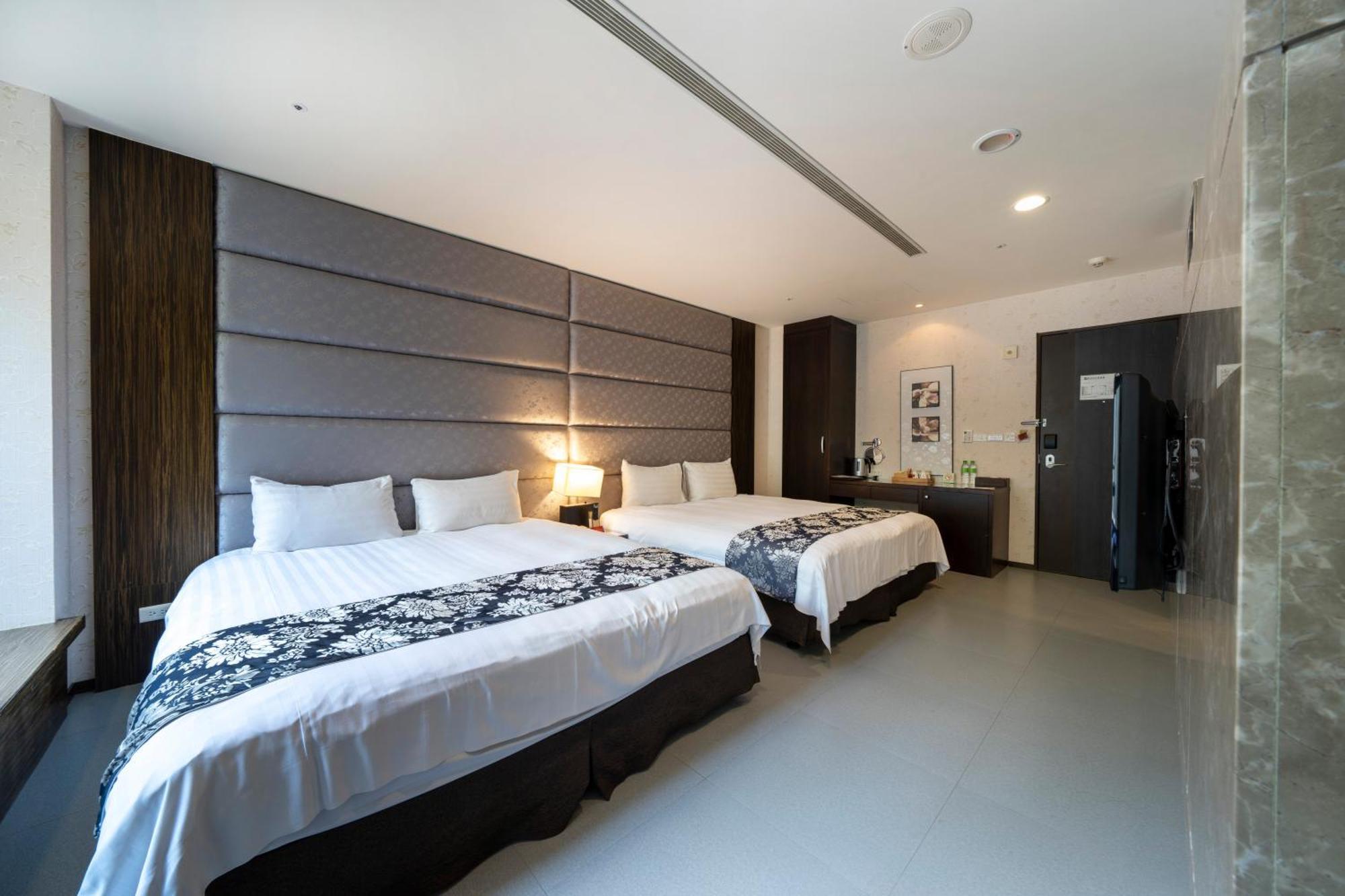 Tai-Yi Red Maple Resort Puli Exterior photo