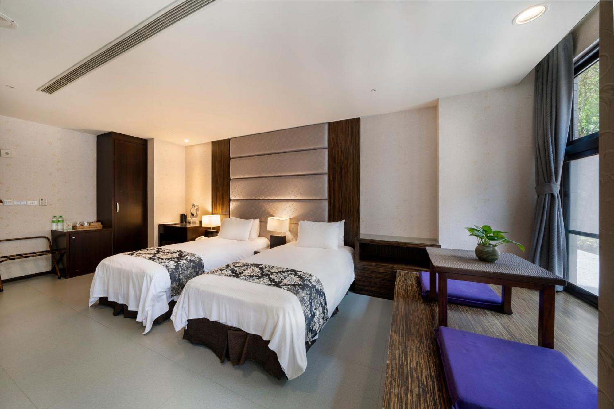 Tai-Yi Red Maple Resort Puli Exterior photo
